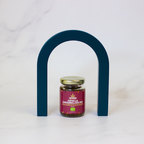 Cebola Caramelizada com Sementes de Cânhamo